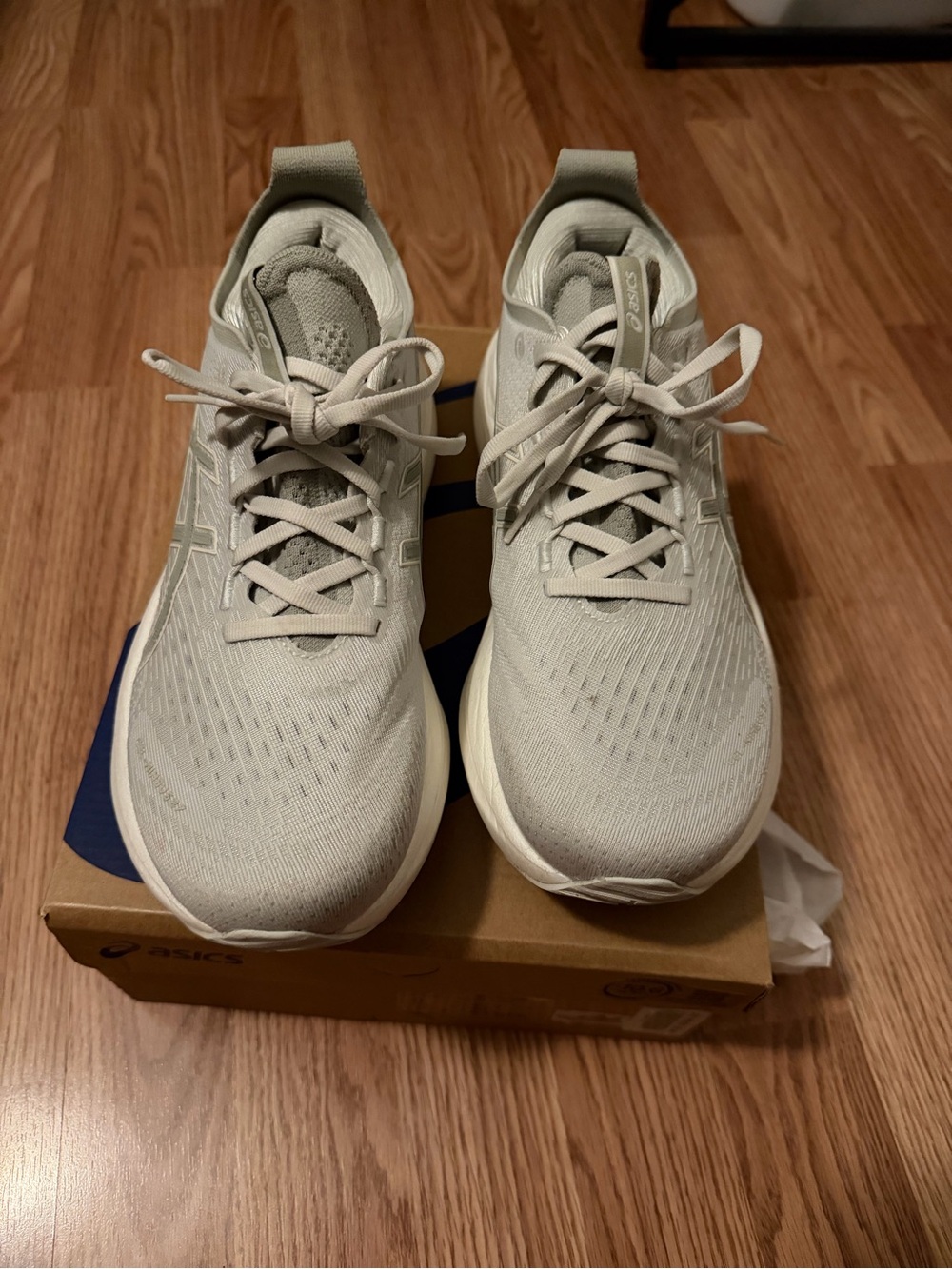 ASICS womens gel nimbus 27